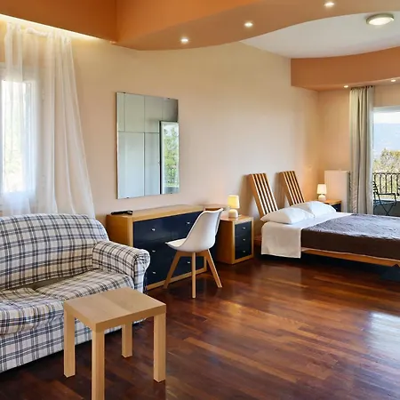 Villa Casa T With Amazing Views In Corfu